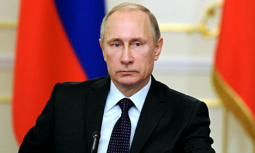 Putin faces no real opposition, spokesman says