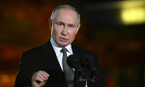 Putin praises &lsquo;unprecedented&rsquo; energy ties with China