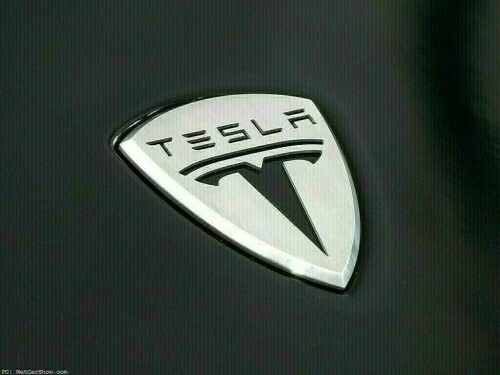 Tesla raises US price of Model X Plaid all-wheel drive by 5.6%