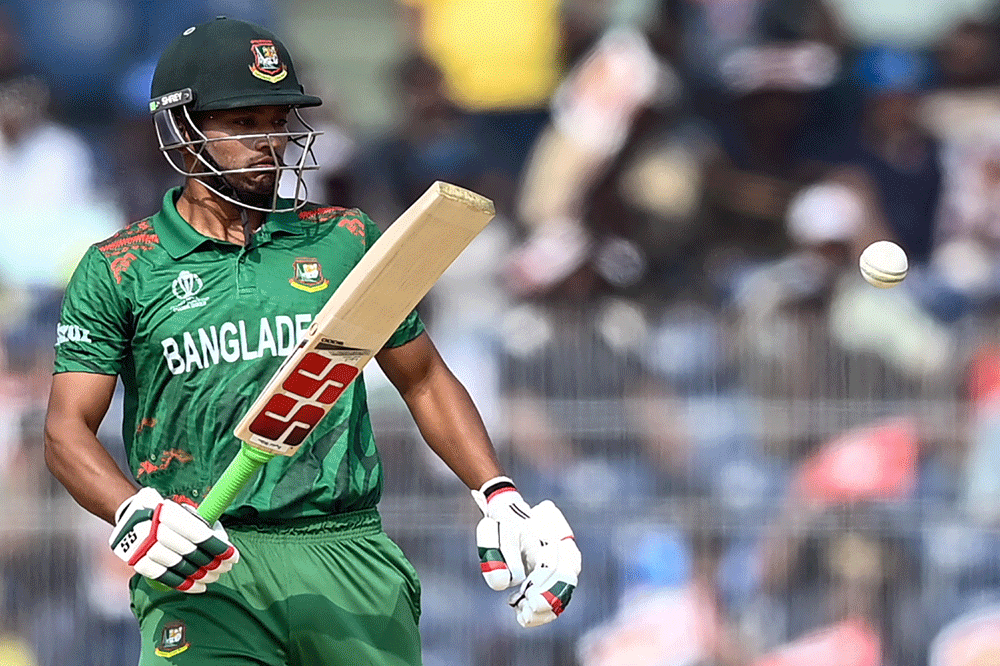 Bangladesh&rsquo;s Najmul urges batsmen to improve after India loss