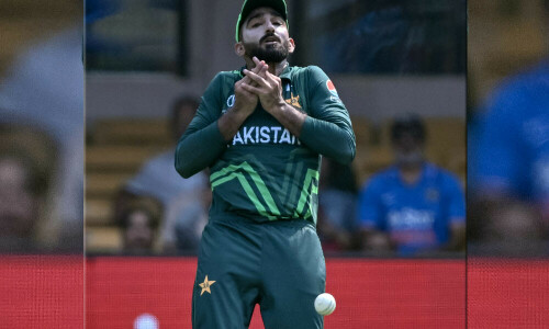 Pakistan &lsquo;put arms around&rsquo; Mir after catch blunder, says Morkel