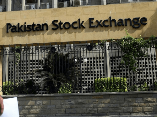 Bulls rule at PSX as KSE-100 crosses 51,000 level