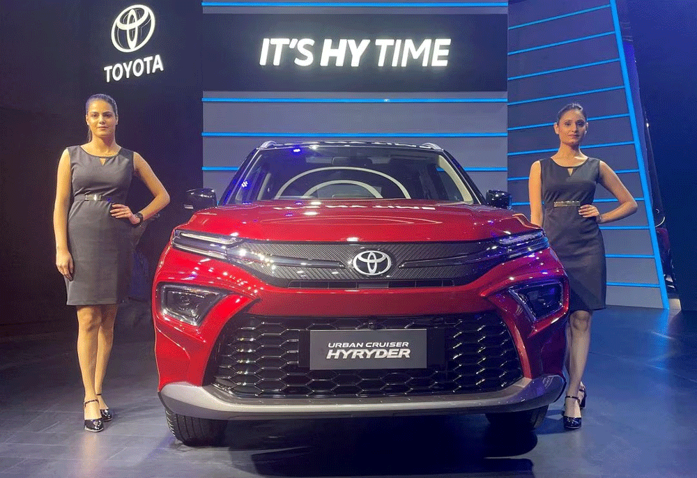 Toyota lobbies India to cut hybrid-car taxes as much as 21%