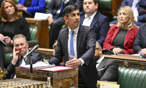 UK PM announces extra &pound;20mn aid for civilians in Gaza