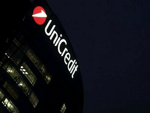 UniCredit to have more than 10bn euros in excess capital by end-2023