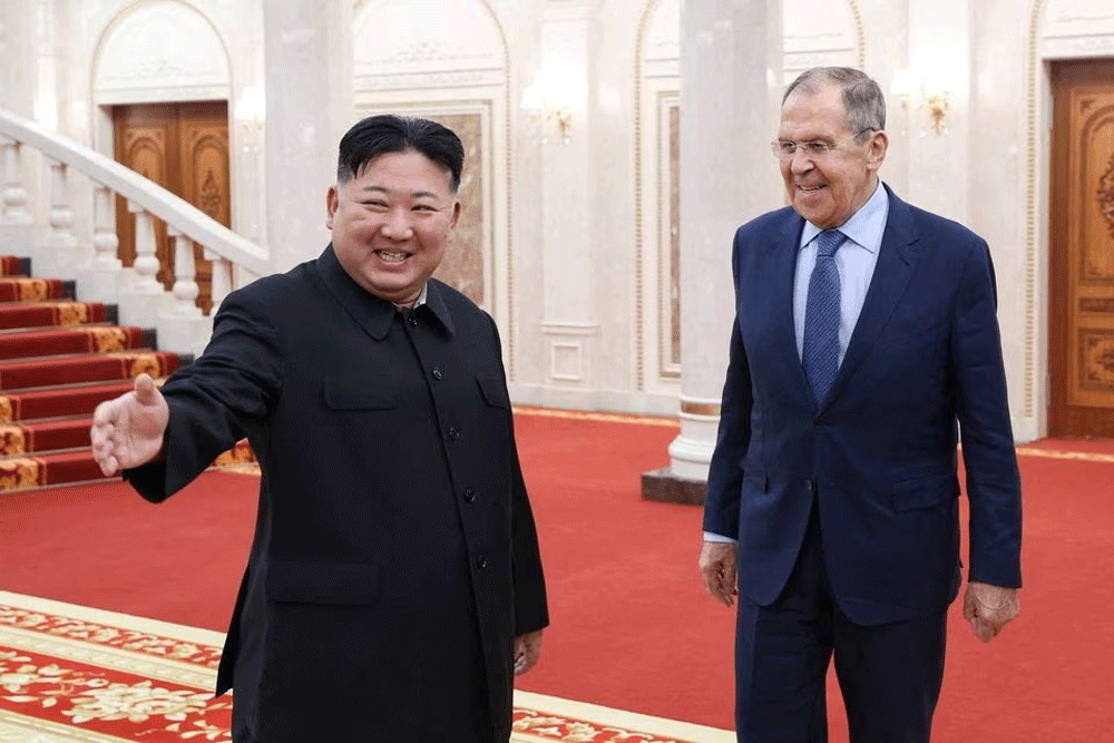 South Korea, Japan, US condemn North Korea&rsquo;s supply of arms to Russia