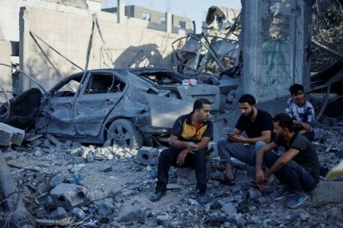 Israeli tanks in overnight Gaza raid ahead of &lsquo;next stage&rsquo;