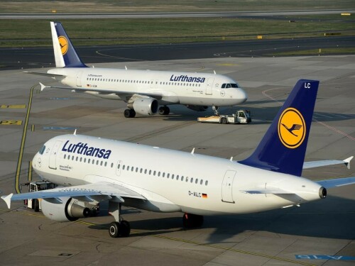 Lufthansa upbeat on travel demand as Q3 beats estimates
