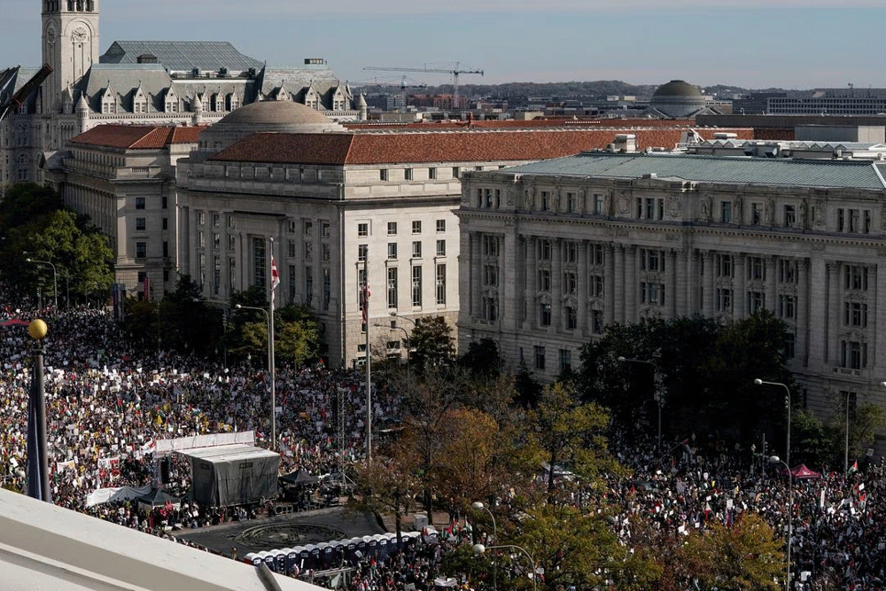 Protesters oppose Biden war policy in large pro-Palestinian rally in Washington