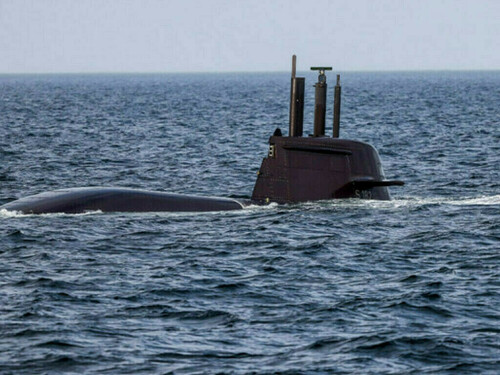 Russia&rsquo;s new nuclear submarine test launches Bulava intercontinental missile