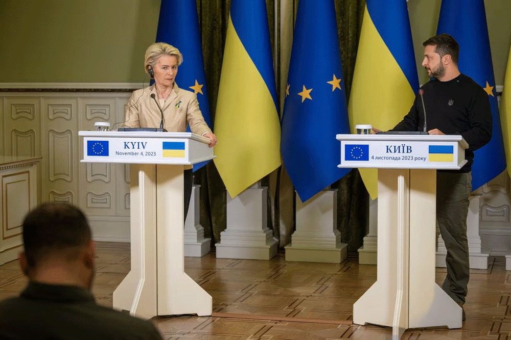 EU weighs advancing Ukraine&rsquo;s membership bid as Russia war drags on