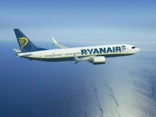 Ryanair announces soaring profits