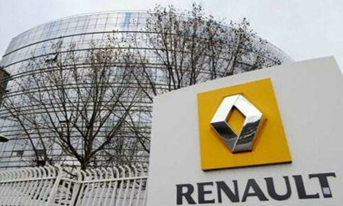 Renault cuts Nissan stake to 15% after transferring shares to trust