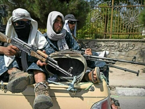 IS attacks kill 30 pro-government forces in Syria: monitor