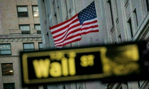 Wall St rebounds as traders digest Powell comments