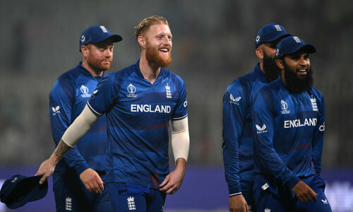 England send Pakistan crashing out of World Cup with thumping win