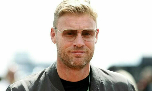 Ex-England captain Flintoff takes coaching role in Hundred