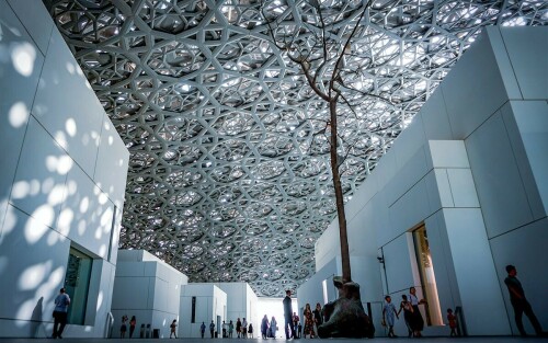 &lsquo;Cartier, Islamic Inspiration and Modern Design&rsquo; opens at Louvre Abu Dhabi