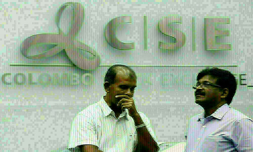 Sri Lankan shares end lower as financials, consumer staples drag; Oct inflation inches up
