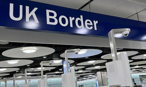 UK net migration hits new high