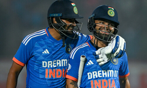 Surya, Rinku help India chase down 209 against Australia in T20 opener