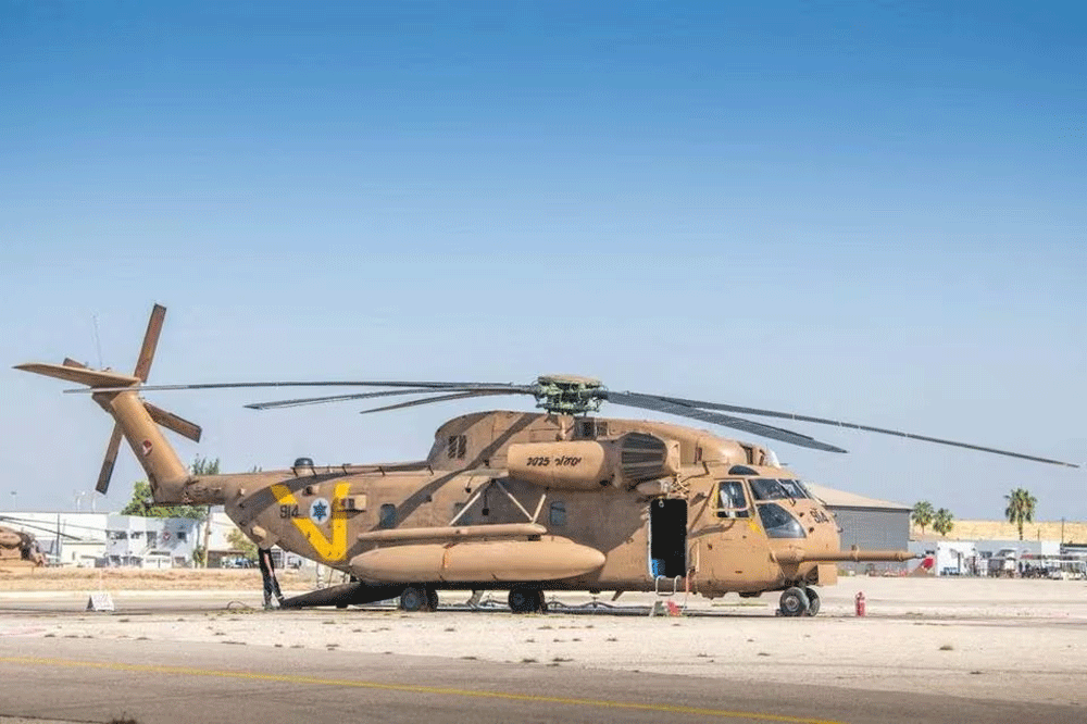 Dolls, doctors and helicopters await Israeli hostages at Gaza&rsquo;s gate