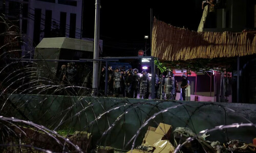 US embassy in Lebanon hails &lsquo;12 hours of calm&rsquo; on border with Israel