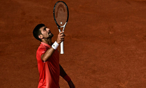 Jannik Sinner beats Novak Djokovic twice; Italy lands in Davis Cup final