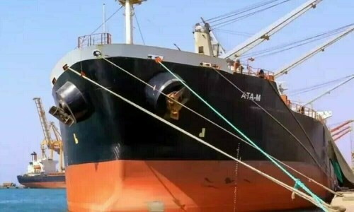 Israel-linked tanker seized off Yemen: US official