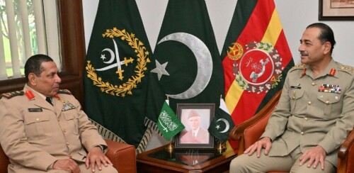 Saudi Commander, Army Chief discuss matters of defence cooperation, military training