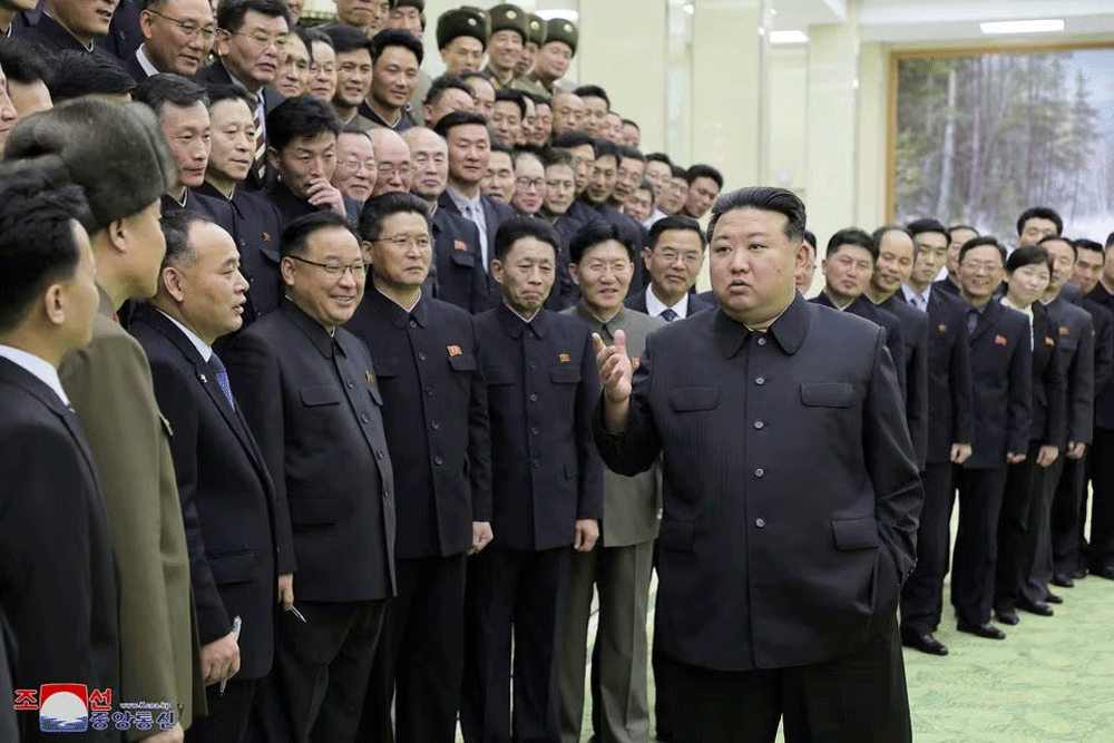 North Korea says its new spy satellite photographed White House, Pentagon