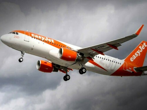 EasyJet rebounds into annual profit
