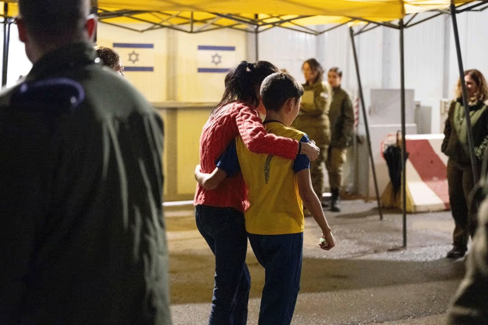 Israel, Hamas appear to abide by truce, discuss further extensions