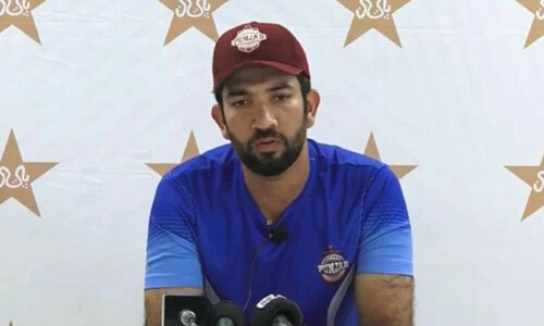 Pakistan cops arrested after shaking down Sohaib Maqsood