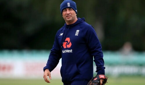 Adam Hollioake to be Pakistan&rsquo;s batting coach for Australia tour