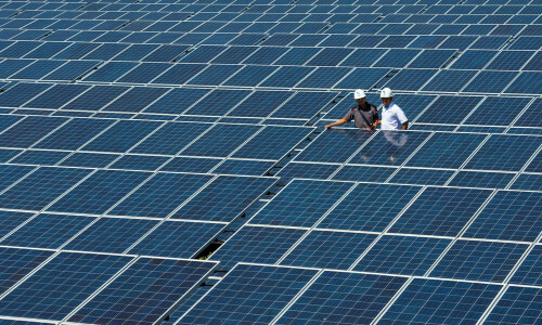 UAE to pump CO2 into rock as carbon capture debate rages