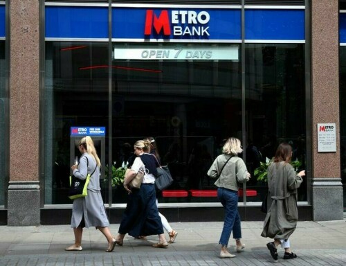 Metro Bank says to axe fifth of staff in UK