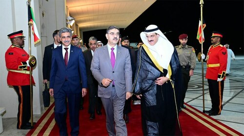 PM Kakar arrives in Kuwait on two-day official visit