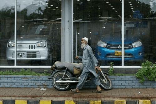 Suzuki Motor proposes purchase of minority shareholders&rsquo; stake at minimum Rs406 per share