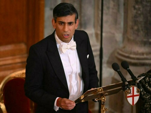 UK PM Sunak committed to bringing net migration down ‘significantly’ UK PM Sunak committed to bringing net migration down ‘significantly’