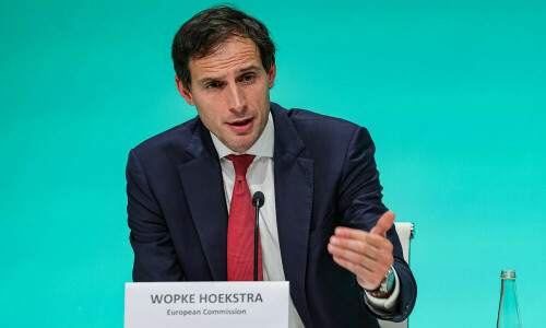 COP28 must mark &lsquo;beginning of the end&rsquo; of fossil fuels: EU