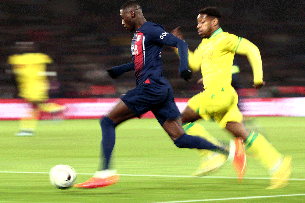 Kolo Muani snatches victory for PSG as Monaco move back into top two
