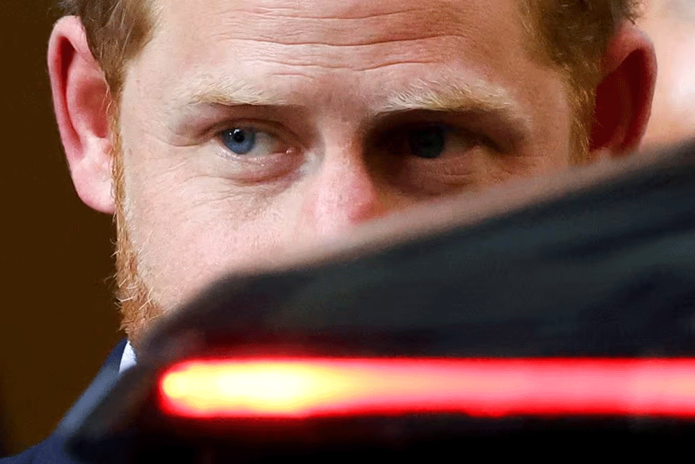 Ruling on Prince Harry&rsquo;s Mirror phone-hacking lawsuit to be given on Friday