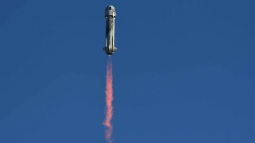 Jeff Bezos’s Blue Origin headed back into space after accident Jeff Bezos’s Blue Origin headed back into space after accident