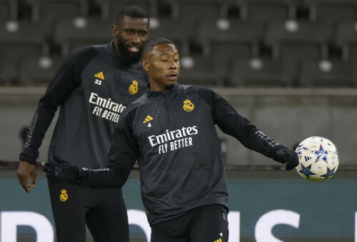 Madrid defender Alaba suffers cruciate ligament injury
