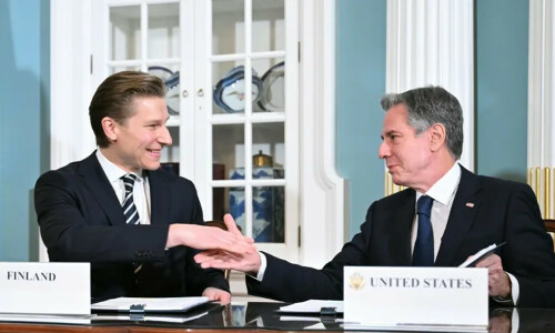 Finland bolsters military ties with US after Putin warning