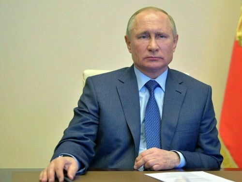 Putin says Russia is ready to talk on Ukraine