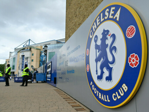 Chelsea captain James undergoes hamstring surgery