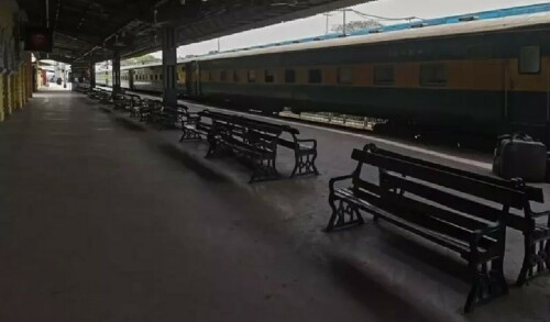 Bomb found in train at Karachi&rsquo;s Cantt railway station