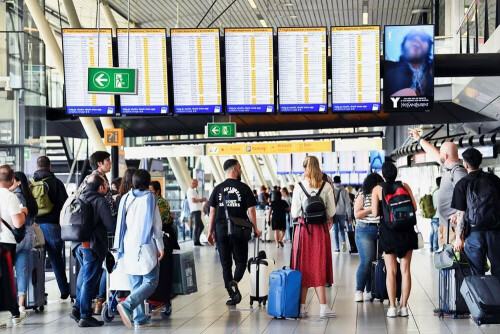 Ground staff strike at Geneva airport Sunday: union